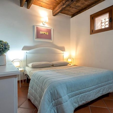 Chantal Apartment Альгеро Экстерьер фото