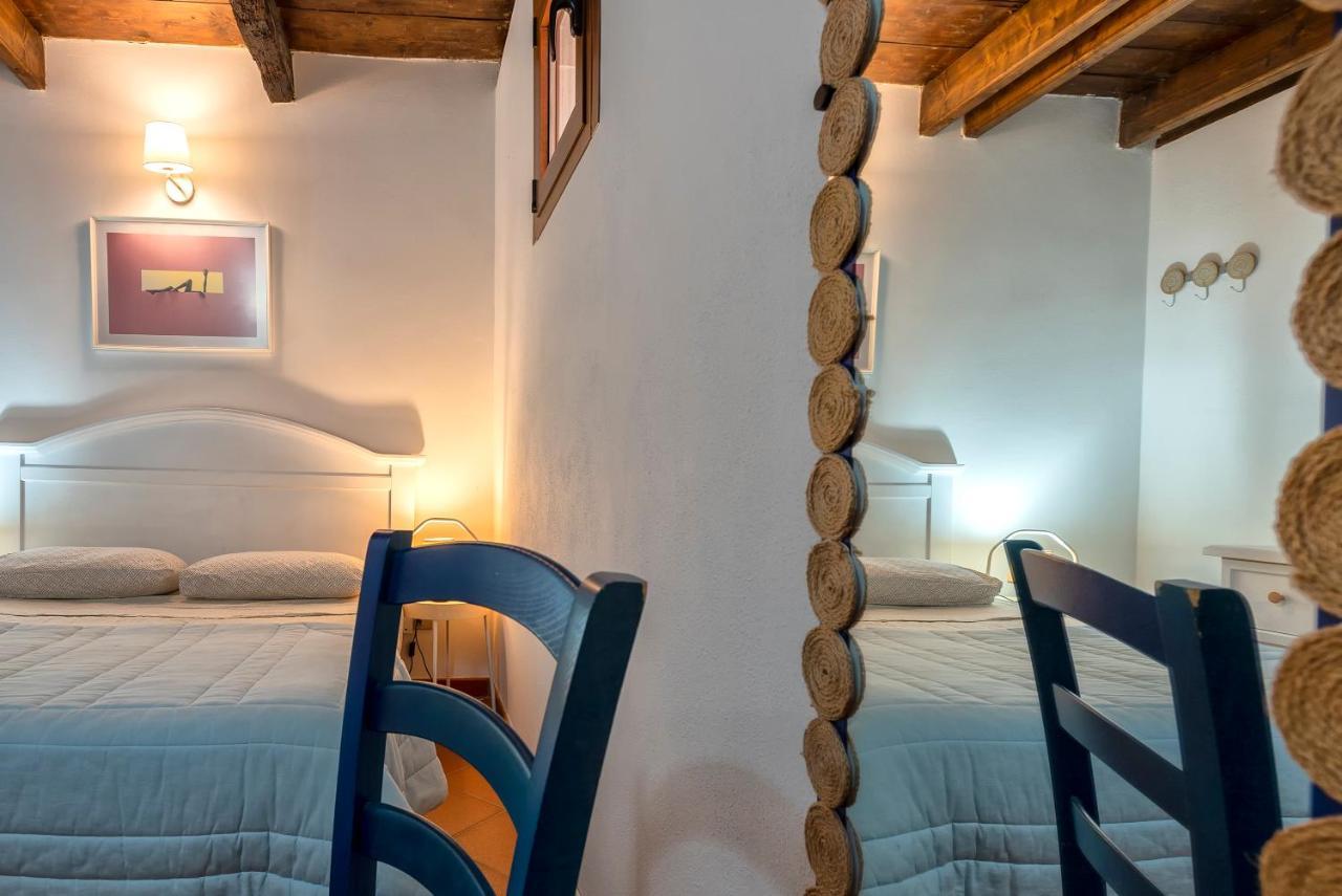 Chantal Apartment Альгеро Экстерьер фото