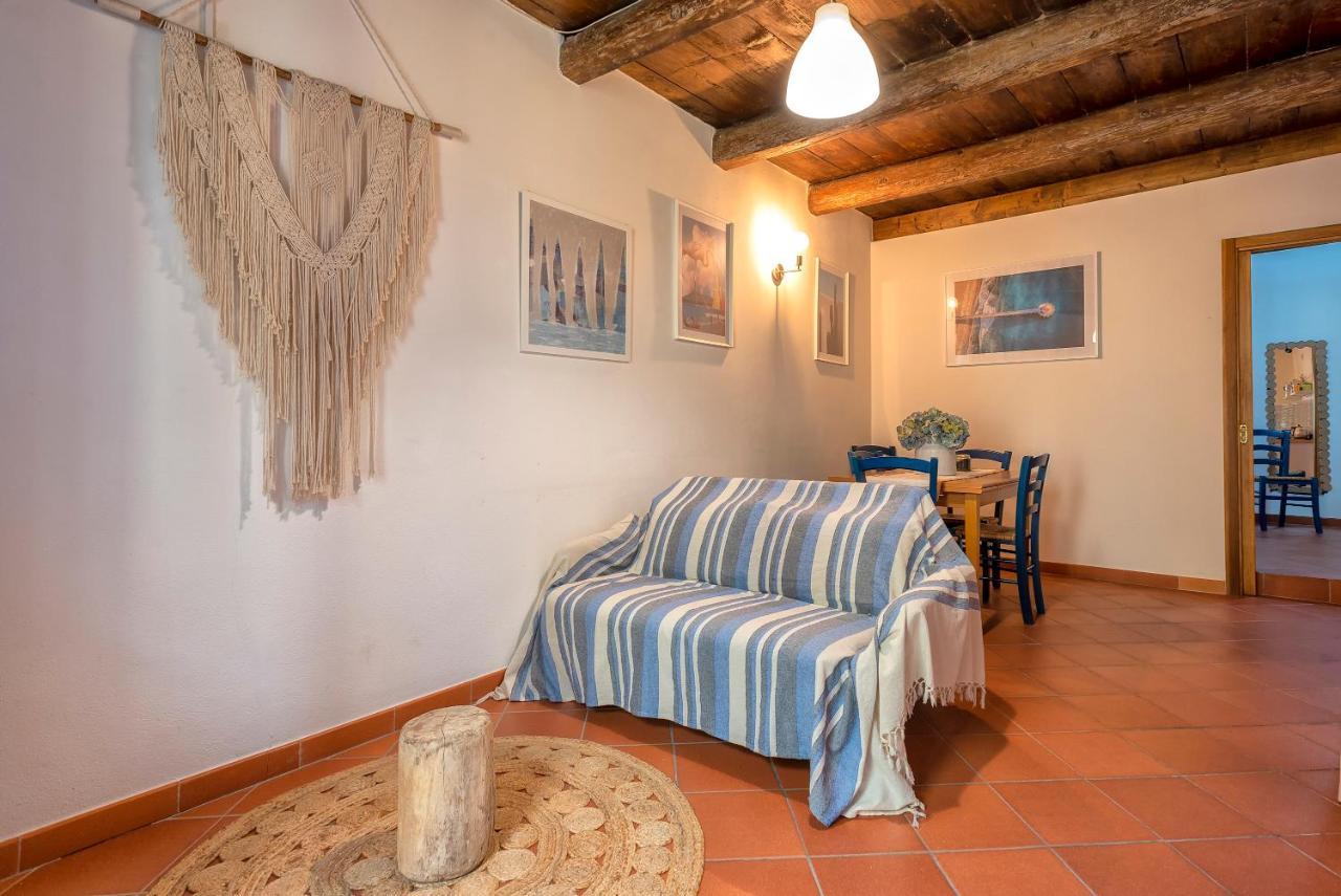 Chantal Apartment Альгеро Экстерьер фото