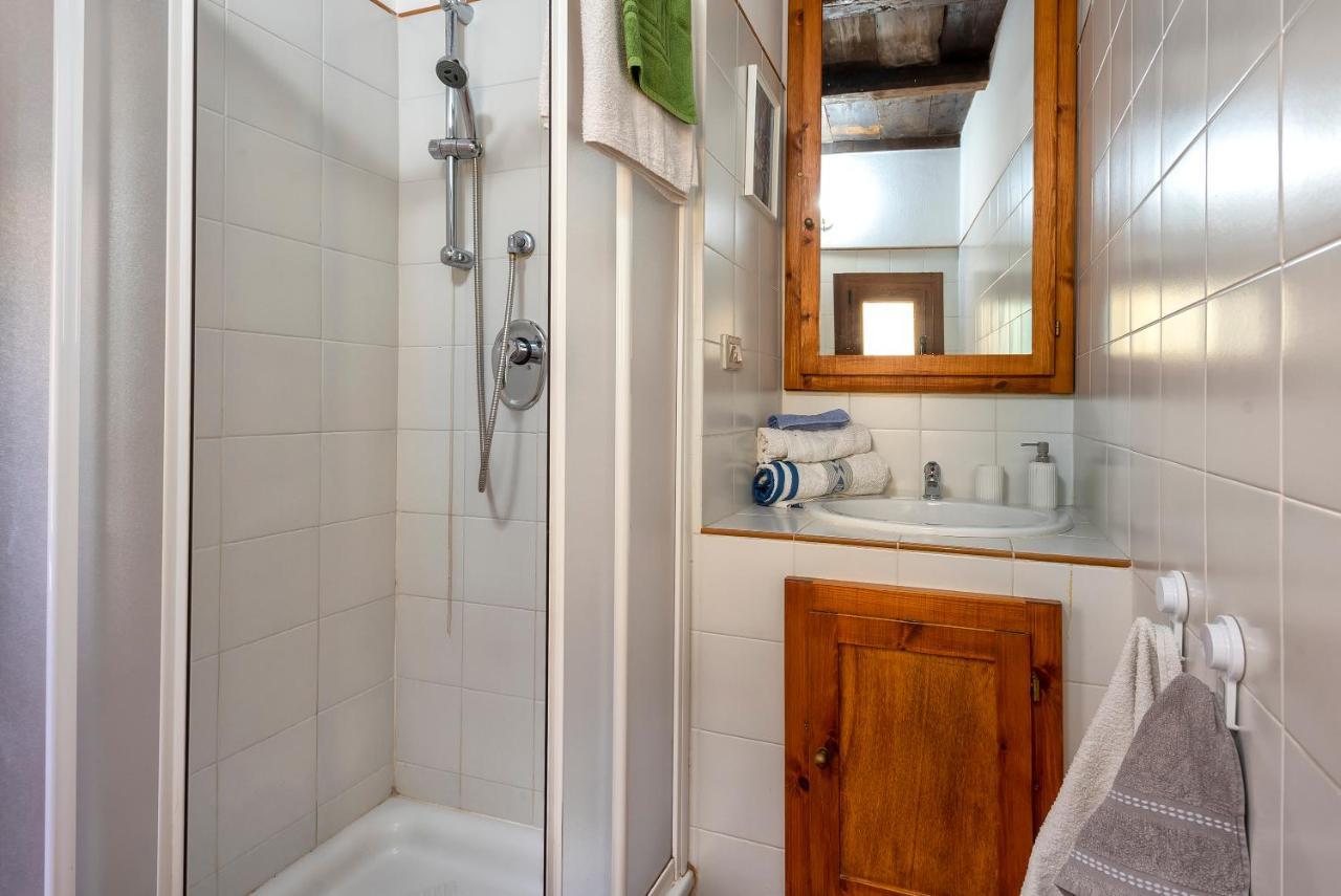 Chantal Apartment Альгеро Экстерьер фото