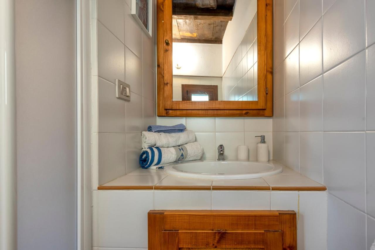 Chantal Apartment Альгеро Экстерьер фото